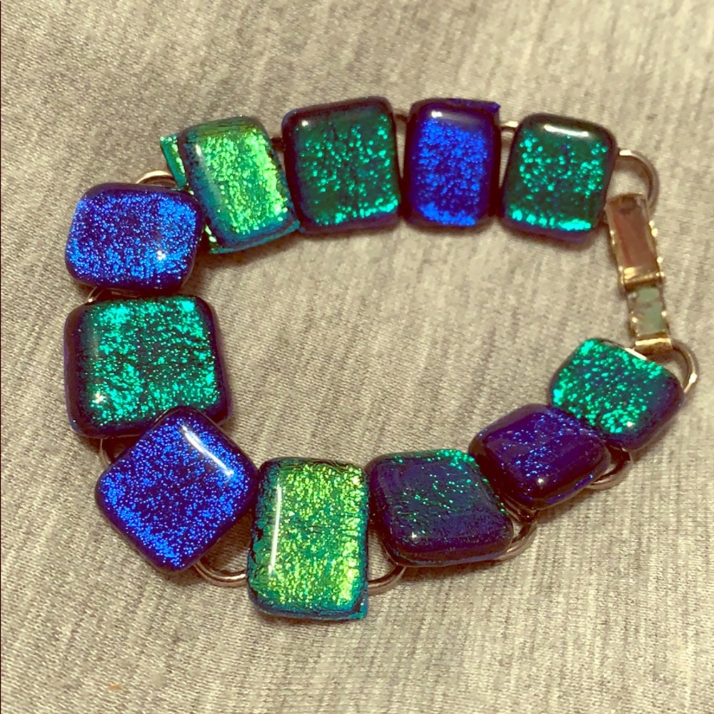 Blue/Green contrast bracelet